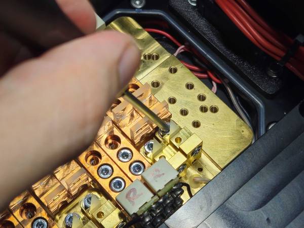 Adjusting base screw