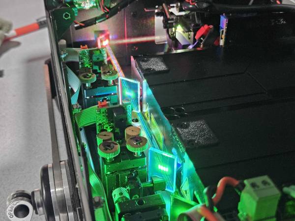 Photo of the full optical train, modules closed