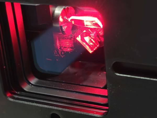 Red array too wide for scanners